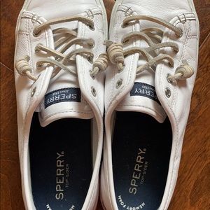 Ladies Sperry’s